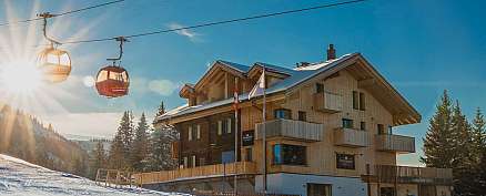 Außenansicht 1 TOP Rinderberg Swiss Alpine Lodge